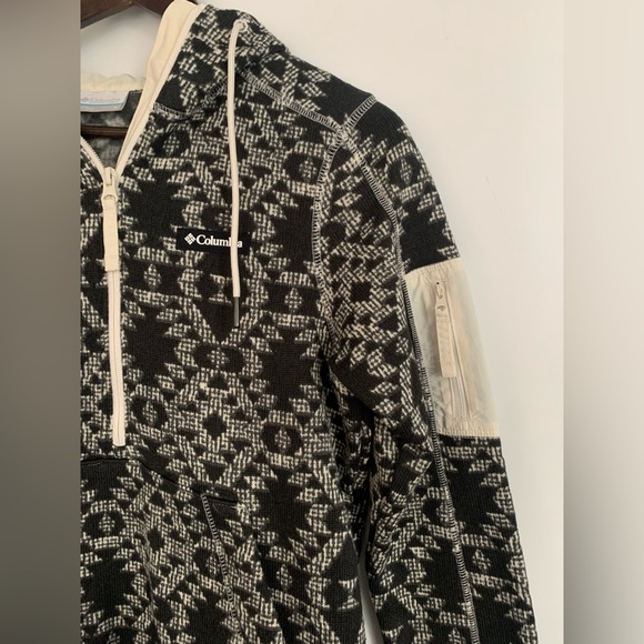 Columbia Women’s Sweater Weather Hooded Pullover (Size: S) - Picture 10 of 16